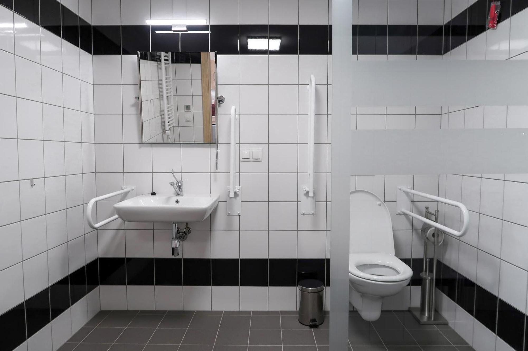 Dom Studencki Arka Hostel Wrocław Kültér fotó